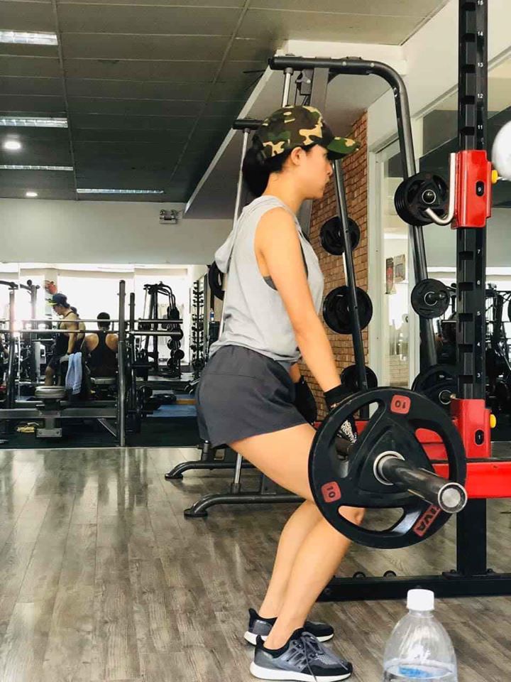 Lê Bê La: 'Nâng tạ 80 kg, tập đau đớn mới tự tin mặc gợi cảm' - 5 Lê Bê La: 'Nâng tạ 80 kg, tập đau đớn mới tự tin mặc gợi cảm' - 5