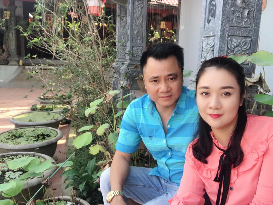 NSND Tự Long: 'Đừng để phụ nữ xen vào chuyện tiền bạc nhé, rách việc lắm' - 3 NSND Tự Long: 'Đừng để phụ nữ xen vào chuyện tiền bạc nhé, rách việc lắm' - 3