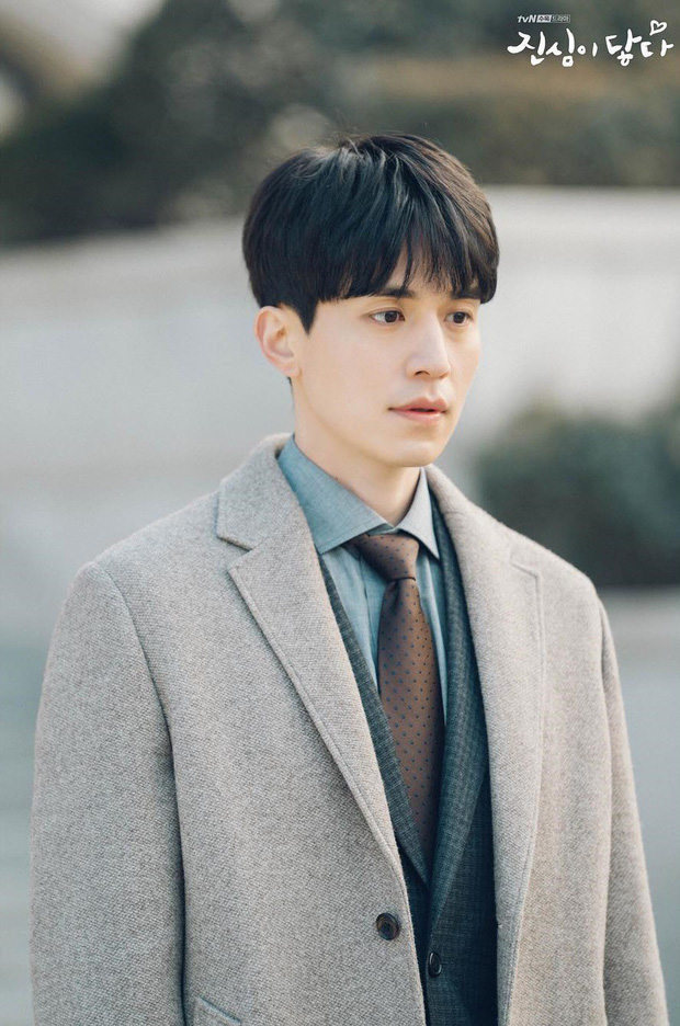 20 tài tử Hàn đẹp trai nhất mọi thời đại: Cả dàn đại nam thần Hyun Bin, Song Joong Ki bị vượt mặt, No.1 gây bất ngờ lớn - 17 20 tài tử Hàn đẹp trai nhất mọi thời đại: Cả dàn đại nam thần Hyun Bin, Song Joong Ki bị vượt mặt, No.1 gây bất ngờ lớn - 17