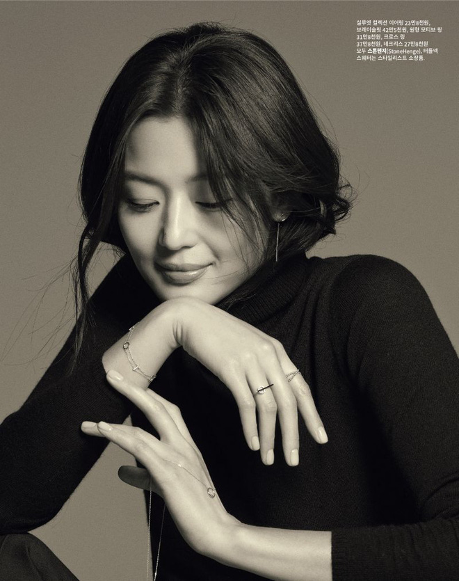 BXH 20 nữ diễn viên Hàn đẹp nhất mọi thời đại: Top 3 gây tranh cãi, vị trí Song Hye Kyo, Son Ye Jin và các nữ thần quá khó hiểu - 15 BXH 20 nữ diễn viên Hàn đẹp nhất mọi thời đại: Top 3 gây tranh cãi, vị trí Song Hye Kyo, Son Ye Jin và các nữ thần quá khó hiểu - 15