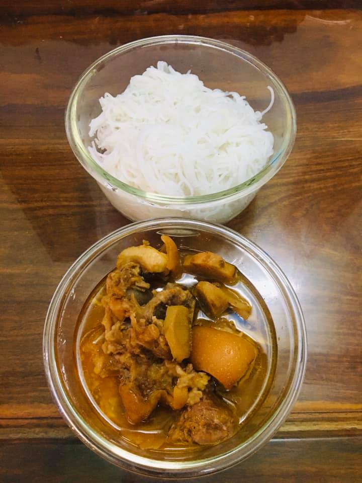 Sợ chồng lây Covid-19, vợ trẻ bày vẽ nấu cơm cho chồng mang đi làm nhưng lại bị chê tới tấp vì...quá dở - 8 Sợ chồng lây Covid-19, vợ trẻ bày vẽ nấu cơm cho chồng mang đi làm nhưng lại bị chê tới tấp vì...quá dở - 8