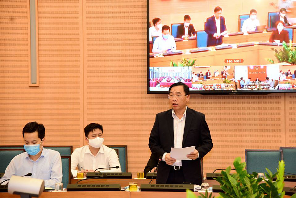 Giám đốc Sở Y tế Hà Nội: Trên địa bàn TP còn tiềm ẩn nguy cơ phát sinh các ổ dịch phức tạp Giám đốc Sở Y tế Hà Nội: Trên địa bàn TP còn tiềm ẩn nguy cơ phát sinh các ổ dịch phức tạp