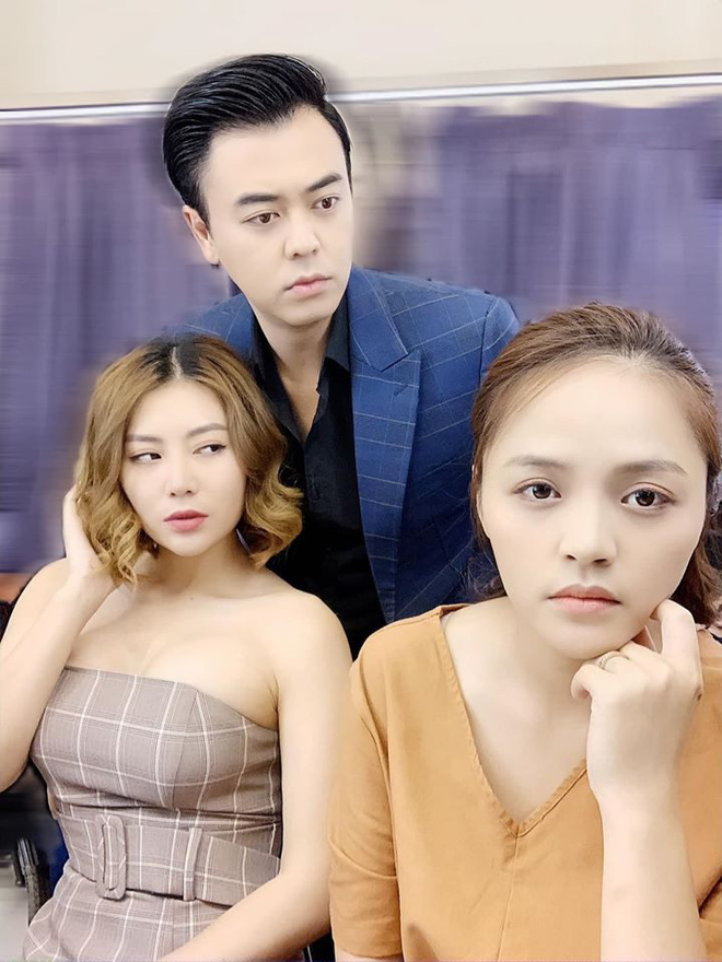Vy 'tiểu tam' phim Những ngày không quên: 'Ngoài 30 tuổi, tôi đẹp, tôi có quyền sexy' Vy 'tiểu tam' phim Những ngày không quên: 'Ngoài 30 tuổi, tôi đẹp, tôi có quyền sexy'