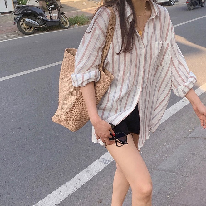 Trời nóng chẳng màng mix đồ cầu kỳ, bạn cứ nhè 4 item đơn giản này mà diện, đảm bảo mát mẻ khỏi bàn mà vẫn xinh hết nút - 4 Trời nóng chẳng màng mix đồ cầu kỳ, bạn cứ nhè 4 item đơn giản này mà diện, đảm bảo mát mẻ khỏi bàn mà vẫn xinh hết nút - 4