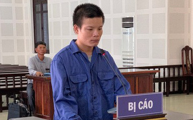 Dụ cô gái ở quán cắt tóc gội đầu kích dục, gã trai trẻ rút dao kề cổ nạn nhân cướp tiền Dụ cô gái ở quán cắt tóc gội đầu kích dục, gã trai trẻ rút dao kề cổ nạn nhân cướp tiền