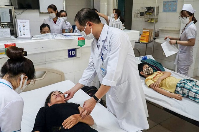 Đà Nẵng: 222 người phải nhập viện nghi ngộ độc thực phẩm Đà Nẵng: 222 người phải nhập viện nghi ngộ độc thực phẩm
