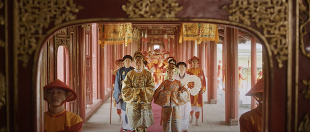Câu chuyện thật phía sau lá thư 'đánh ghen' Nam Phương Hoàng hậu gửi cho Lý Lệ Hà được tái hiện trong MV mới của Hoà Minzy - 5 Câu chuyện thật phía sau lá thư 'đánh ghen' Nam Phương Hoàng hậu gửi cho Lý Lệ Hà được tái hiện trong MV mới của Hoà Minzy - 5