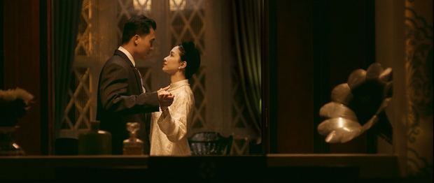 Câu chuyện thật phía sau lá thư 'đánh ghen' Nam Phương Hoàng hậu gửi cho Lý Lệ Hà được tái hiện trong MV mới của Hoà Minzy - 4 Câu chuyện thật phía sau lá thư 'đánh ghen' Nam Phương Hoàng hậu gửi cho Lý Lệ Hà được tái hiện trong MV mới của Hoà Minzy - 4