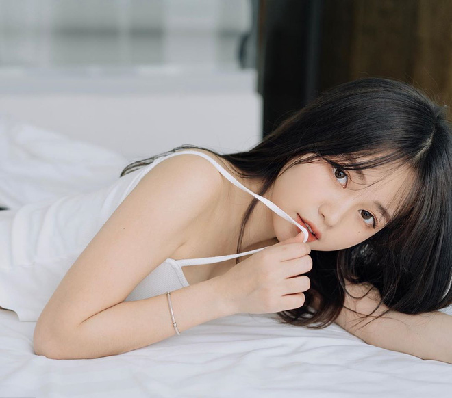 Những bóng hồng đi ngang cuộc đời Quang Hải: Từ hot girl, rich kid đến bà chủ Sài thành rồi cô chủ Hà thành, đủ cả! - 10 Những bóng hồng đi ngang cuộc đời Quang Hải: Từ hot girl, rich kid đến bà chủ Sài thành rồi cô chủ Hà thành, đủ cả! - 10