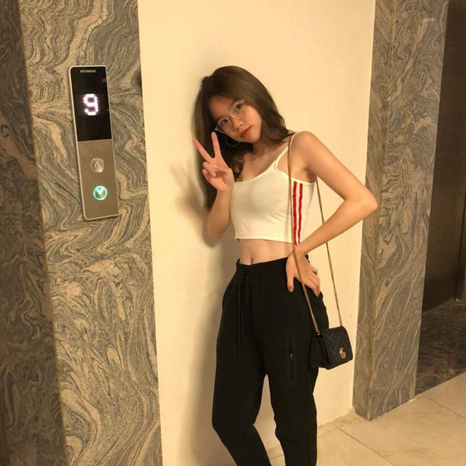 Không hẹn mà gặp, Nhật Lê và Huỳnh Anh cùng khoe eo con kiến: Ai là người đỉnh hơn? - 7 Không hẹn mà gặp, Nhật Lê và Huỳnh Anh cùng khoe eo con kiến: Ai là người đỉnh hơn? - 7
