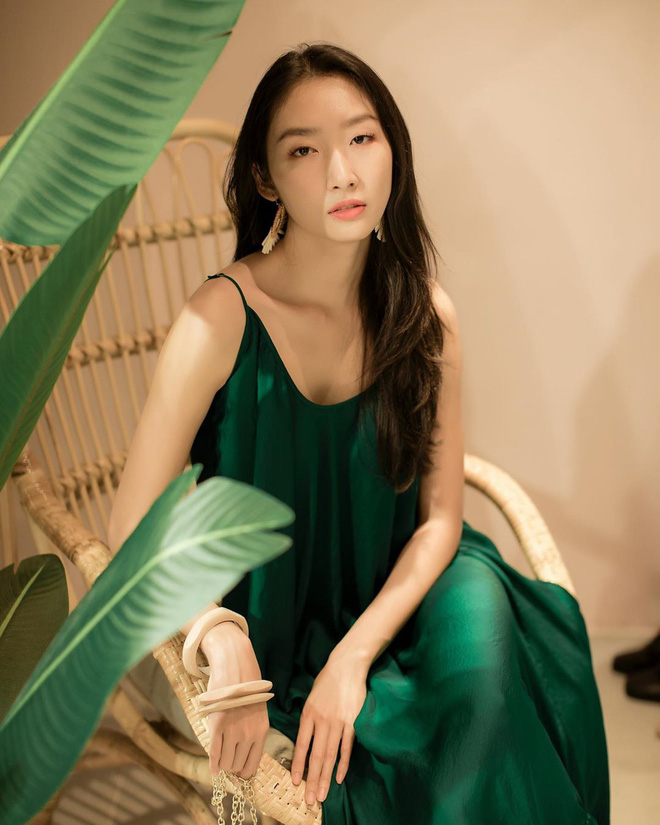 Nhan sắc đoạt vương miện hoa hậu của nữ chính Người ấy là ai từng phát hiện tuesday trên giường bạn trai năm 19 tuổi - 9 Nhan sắc đoạt vương miện hoa hậu của nữ chính Người ấy là ai từng phát hiện tuesday trên giường bạn trai năm 19 tuổi - 9