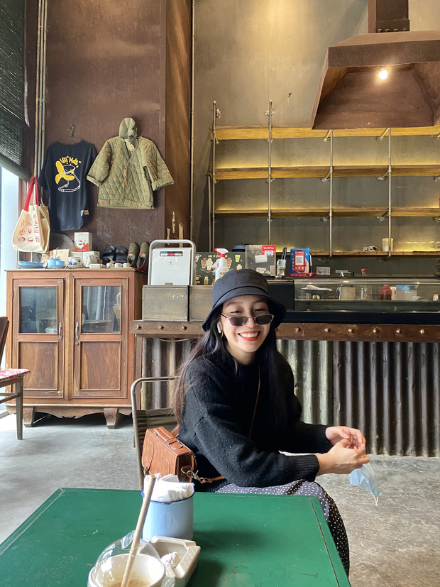 Mỹ Anh - con gái 18 tuổi của Mỹ Linh tiết lộ làm MV đầu tay chỉ với 1 triệu đồng, tham vọng trở thành nghệ sĩ độc lập - 11 Mỹ Anh - con gái 18 tuổi của Mỹ Linh tiết lộ làm MV đầu tay chỉ với 1 triệu đồng, tham vọng trở thành nghệ sĩ độc lập - 11