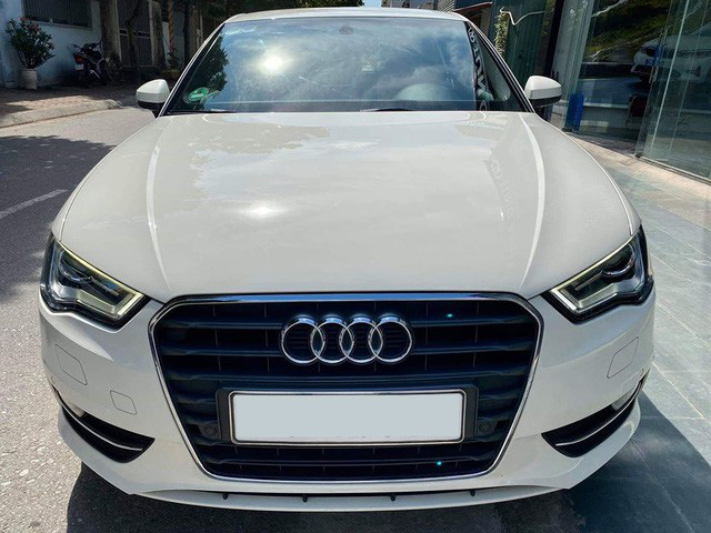 Chạy chỉ 5.800km/năm, hàng hiếm Audi A3 hatchback vẫn mất giá rẻ ngang Mazda3 2020 - 1 Chạy chỉ 5.800km/năm, hàng hiếm Audi A3 hatchback vẫn mất giá rẻ ngang Mazda3 2020 - 1