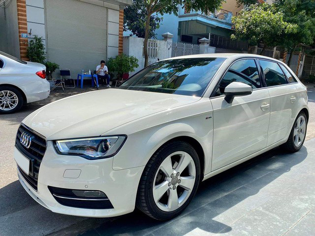 Chạy chỉ 5.800km/năm, hàng hiếm Audi A3 hatchback vẫn mất giá rẻ ngang Mazda3 2020 - 5 Chạy chỉ 5.800km/năm, hàng hiếm Audi A3 hatchback vẫn mất giá rẻ ngang Mazda3 2020 - 5