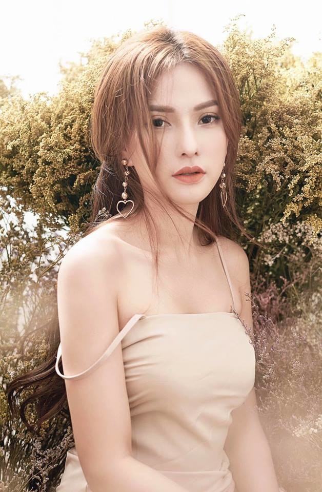 Thu Thủy bức xúc 'đăng đàn' tố đoàn phim Cát Phượng 'xài chùa' ca khúc không xin phép Thu Thủy bức xúc 'đăng đàn' tố đoàn phim Cát Phượng 'xài chùa' ca khúc không xin phép
