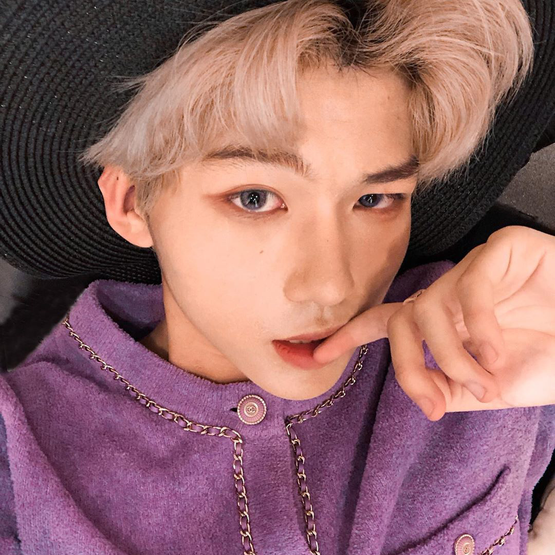 Đu idol đẳng cấp rich kid như Nhất Hoàng: Theo chân BLACKPINK đi muôn nơi, riêng project mừng sinh nhật đã cùng bạn chi hơn 900 triệu VNĐ - 4 Đu idol đẳng cấp rich kid như Nhất Hoàng: Theo chân BLACKPINK đi muôn nơi, riêng project mừng sinh nhật đã cùng bạn chi hơn 900 triệu VNĐ - 4
