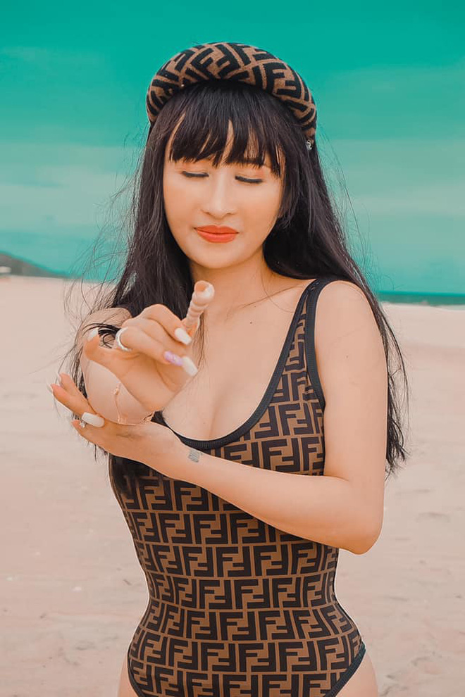 Mina Phạm 'đốt' mắt dân tình với loạt hình body nuột hơn cả gái chưa chồng - 6 Mina Phạm 'đốt' mắt dân tình với loạt hình body nuột hơn cả gái chưa chồng - 6