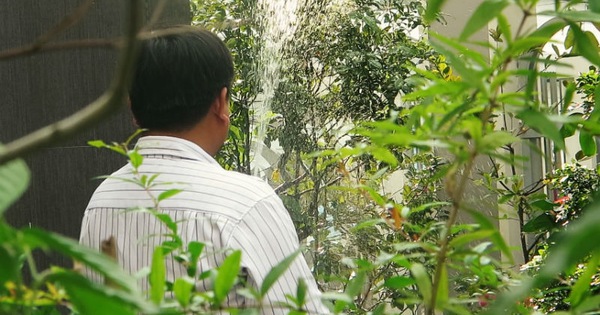 Những đại gia trúng số hàng trăm tỷ tiêu tiền ra sao? - 2 Những đại gia trúng số hàng trăm tỷ tiêu tiền ra sao? - 2