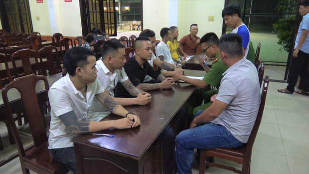 Bao trọn khu lưu trú, tổ chức tiệc ma túy mừng sinh nhật vợ - 1 Bao trọn khu lưu trú, tổ chức tiệc ma túy mừng sinh nhật vợ - 1