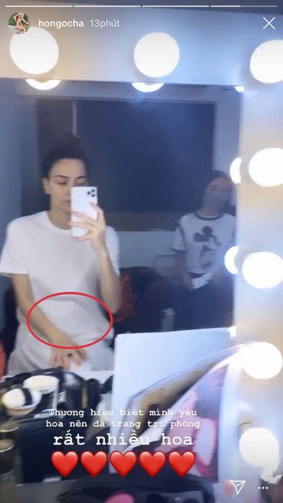 Hồ Ngọc Hà xuất hiện tươi tắn bên con trai Subeo và bạn trai Kim Lý giữa tin đồn mang thai - 2 Hồ Ngọc Hà xuất hiện tươi tắn bên con trai Subeo và bạn trai Kim Lý giữa tin đồn mang thai - 2