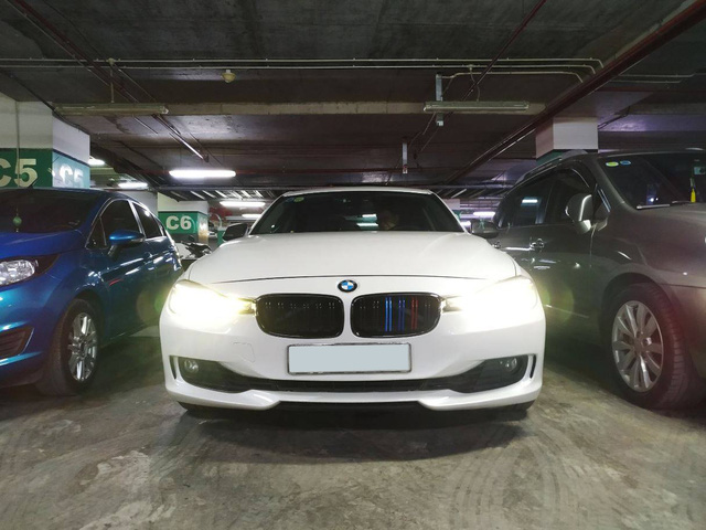 Sau 100.000km, chủ nhân BMW 3-Series bán xe giá hơn 700 triệu, riêng tiền độ tốn 263 triệu đồng Sau 100.000km, chủ nhân BMW 3-Series bán xe giá hơn 700 triệu, riêng tiền độ tốn 263 triệu đồng