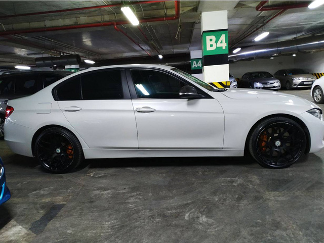 Sau 100.000km, chủ nhân BMW 3-Series bán xe giá hơn 700 triệu, riêng tiền độ tốn 263 triệu đồng - 1 Sau 100.000km, chủ nhân BMW 3-Series bán xe giá hơn 700 triệu, riêng tiền độ tốn 263 triệu đồng - 1