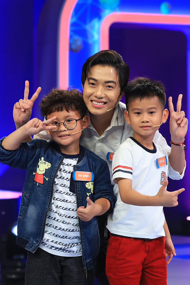 Nhanh như chớp nhí tập 3: Trấn Thành được bé trai 6 tuổi bổ sung kiến thức, Virus khẳng định 'con cá' thuộc 12 con giáp Nhanh như chớp nhí tập 3: Trấn Thành được bé trai 6 tuổi bổ sung kiến thức, Virus khẳng định 'con cá' thuộc 12 con giáp