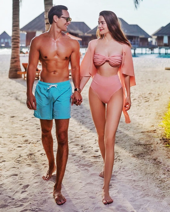 Hồ Ngọc Hà và dàn mỹ nhân Việt thích mặc bikini kèm áo khoác Hồ Ngọc Hà và dàn mỹ nhân Việt thích mặc bikini kèm áo khoác