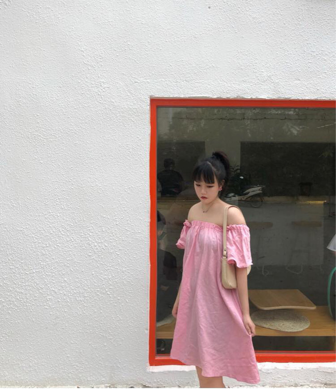 'Sống ảo' quá đà, hotgirl khiến dân tình 'chạy mất dép' khi chứng kiến ảnh hậu trường - 3 'Sống ảo' quá đà, hotgirl khiến dân tình 'chạy mất dép' khi chứng kiến ảnh hậu trường - 3