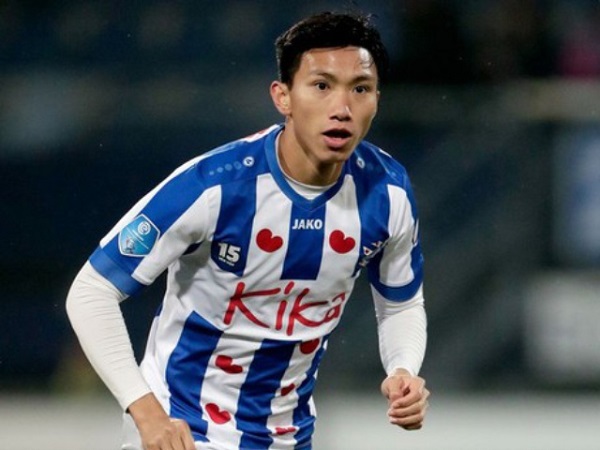 Đoàn Văn Hậu chấp nhận giảm lương tại Heerenveen Đoàn Văn Hậu chấp nhận giảm lương tại Heerenveen