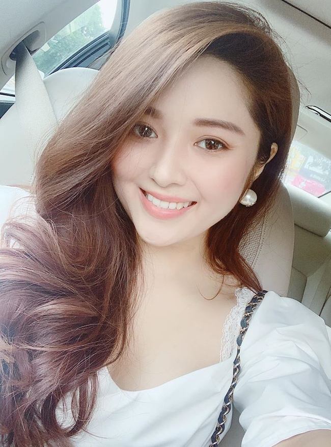 Hình ảnh đời thường xinh đẹp, dịu dàng của nữ MC VTV mắc bệnh ung thư máu ở tuổi 29 khiến khán giả xót xa - 14 Hình ảnh đời thường xinh đẹp, dịu dàng của nữ MC VTV mắc bệnh ung thư máu ở tuổi 29 khiến khán giả xót xa - 14