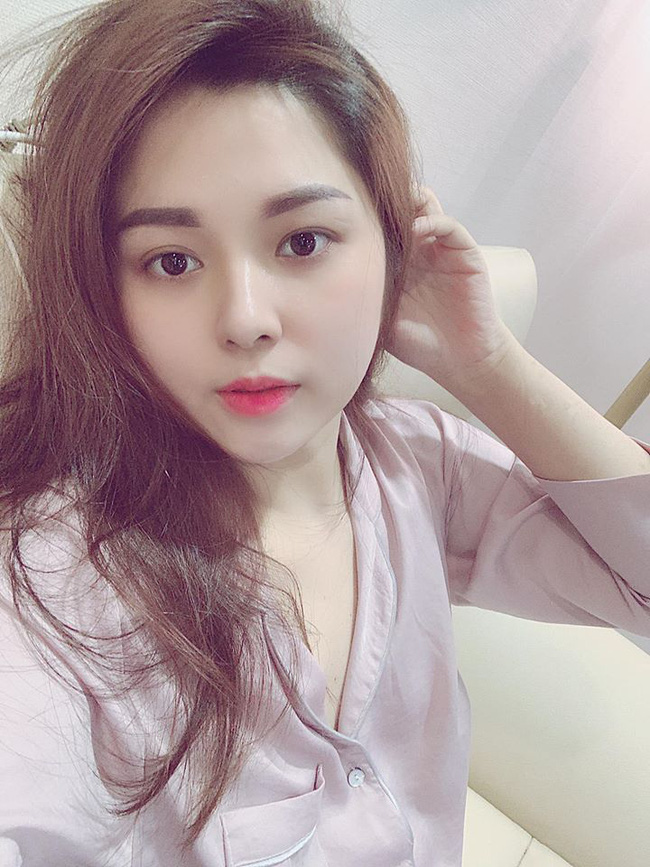 Hình ảnh đời thường xinh đẹp, dịu dàng của nữ MC VTV mắc bệnh ung thư máu ở tuổi 29 khiến khán giả xót xa - 8 Hình ảnh đời thường xinh đẹp, dịu dàng của nữ MC VTV mắc bệnh ung thư máu ở tuổi 29 khiến khán giả xót xa - 8