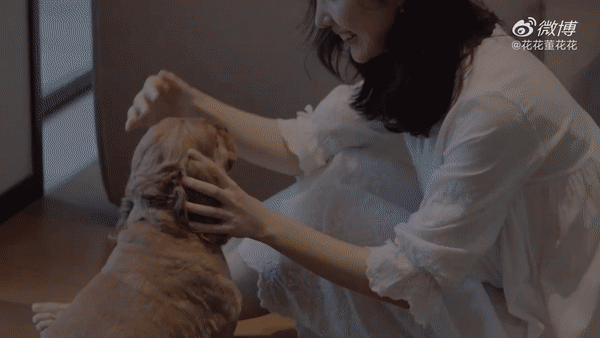 Vợ chủ tịch Taobao chính thức 'phản đòn' nhân tình của chồng bằng vlog đầy ẩn ý trong khi nam chính vẫn quyết im lặng - 8 Vợ chủ tịch Taobao chính thức 'phản đòn' nhân tình của chồng bằng vlog đầy ẩn ý trong khi nam chính vẫn quyết im lặng - 8