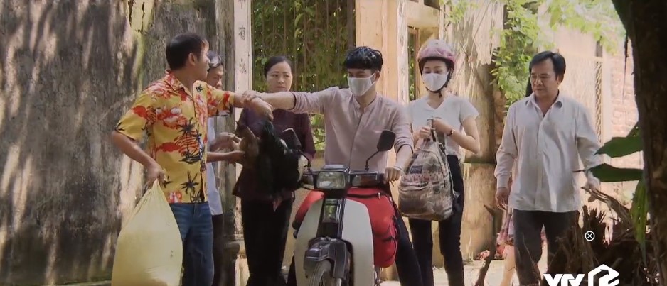Những ngày không quên tập 37: Uyên làm gia sư cho cháu của Dũng, Khoa hùn 100 triệu để làm ăn với bạn thân - 5 Những ngày không quên tập 37: Uyên làm gia sư cho cháu của Dũng, Khoa hùn 100 triệu để làm ăn với bạn thân - 5