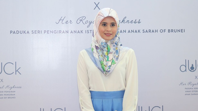 Nàng dâu Lọ Lem của hoàng gia Brunei trong hôn lễ xa hoa bậc nhất châu Á cách đây 16 năm hiện giờ có cuộc sống ra sao? - 9 Nàng dâu Lọ Lem của hoàng gia Brunei trong hôn lễ xa hoa bậc nhất châu Á cách đây 16 năm hiện giờ có cuộc sống ra sao? - 9