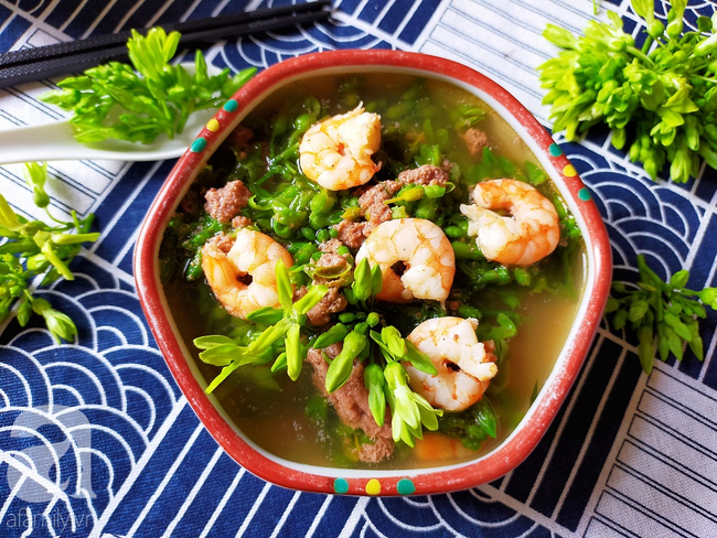 Mùa hè nhất định phải có món canh này trong mâm cơm, vừa thơm ngon lại mát bổ 'từ trong ra ngoài' - 6 Mùa hè nhất định phải có món canh này trong mâm cơm, vừa thơm ngon lại mát bổ 'từ trong ra ngoài' - 6