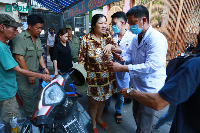 Toàn cảnh vụ cây phượng bật gốc, đè 13 học sinh thương vong trong 5 giây ở sân trường - 13 Toàn cảnh vụ cây phượng bật gốc, đè 13 học sinh thương vong trong 5 giây ở sân trường - 13