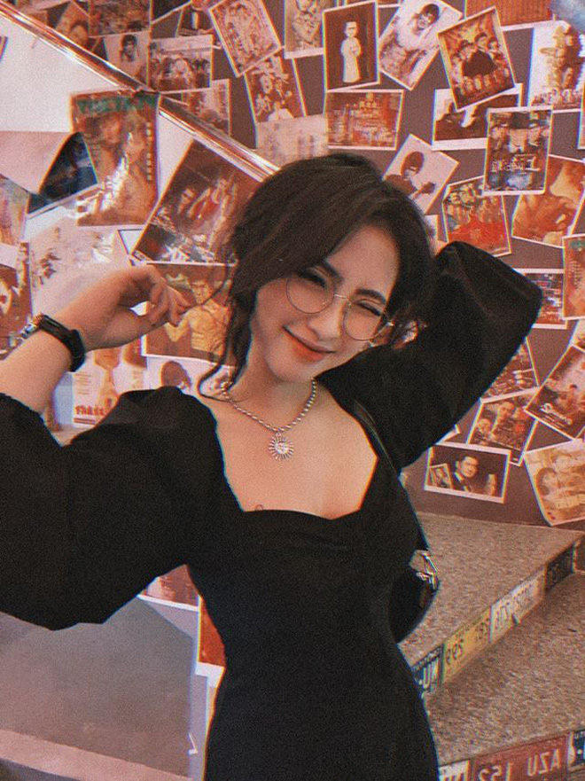 Chùm ảnh: Nhan sắc của loạt gái xinh bàn bên khiến đám con trai không còn muốn crush nữ sinh trường ngoài - 4 Chùm ảnh: Nhan sắc của loạt gái xinh bàn bên khiến đám con trai không còn muốn crush nữ sinh trường ngoài - 4