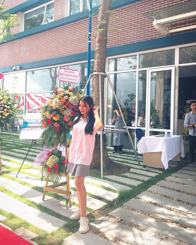 Chùm ảnh: Nhan sắc của loạt gái xinh bàn bên khiến đám con trai không còn muốn crush nữ sinh trường ngoài - 31 Chùm ảnh: Nhan sắc của loạt gái xinh bàn bên khiến đám con trai không còn muốn crush nữ sinh trường ngoài - 31