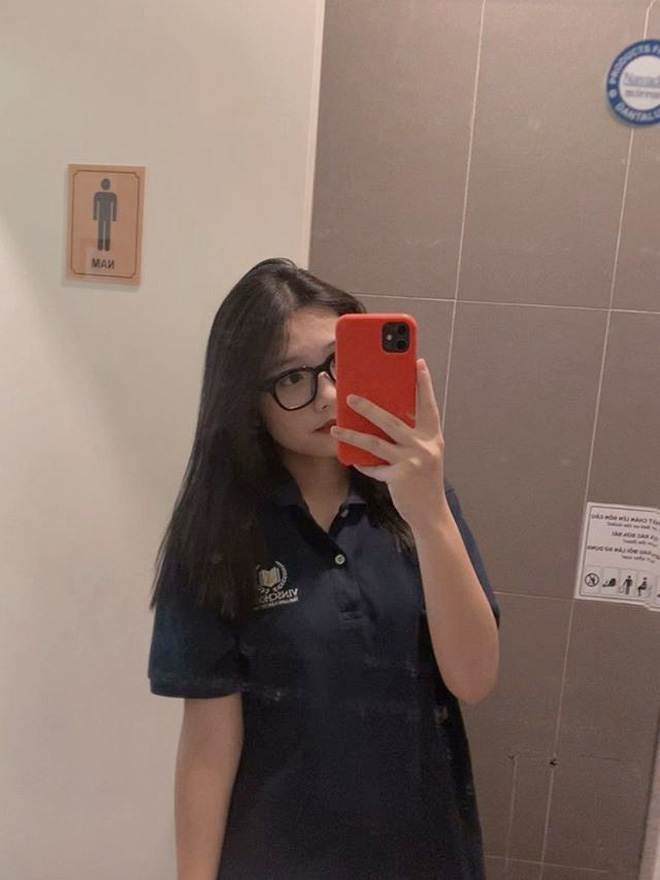 Chùm ảnh: Nhan sắc của loạt gái xinh bàn bên khiến đám con trai không còn muốn crush nữ sinh trường ngoài - 37 Chùm ảnh: Nhan sắc của loạt gái xinh bàn bên khiến đám con trai không còn muốn crush nữ sinh trường ngoài - 37