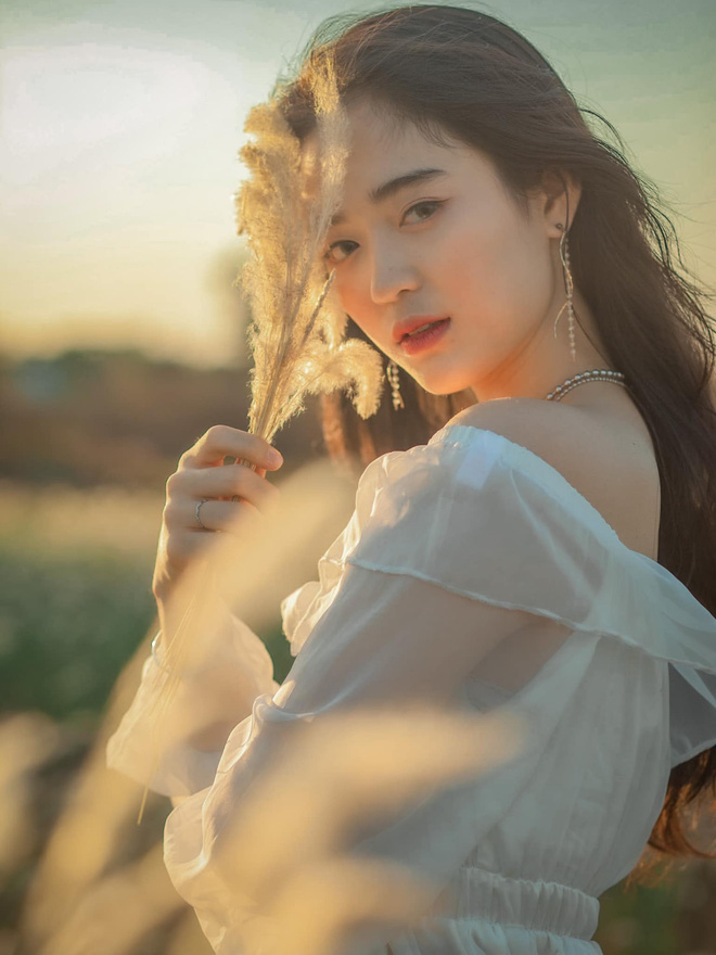 Chùm ảnh: Nhan sắc của loạt gái xinh bàn bên khiến đám con trai không còn muốn crush nữ sinh trường ngoài - 8 Chùm ảnh: Nhan sắc của loạt gái xinh bàn bên khiến đám con trai không còn muốn crush nữ sinh trường ngoài - 8