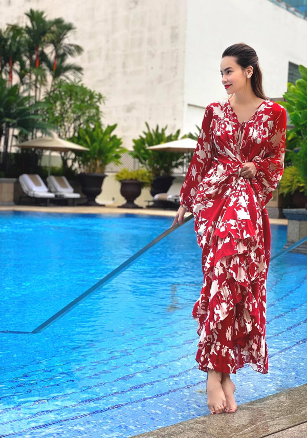 Nhan sắc rạng rỡ của Hồ Ngọc Hà khi mang thai đôi ở tuổi 36 - 4 Nhan sắc rạng rỡ của Hồ Ngọc Hà khi mang thai đôi ở tuổi 36 - 4