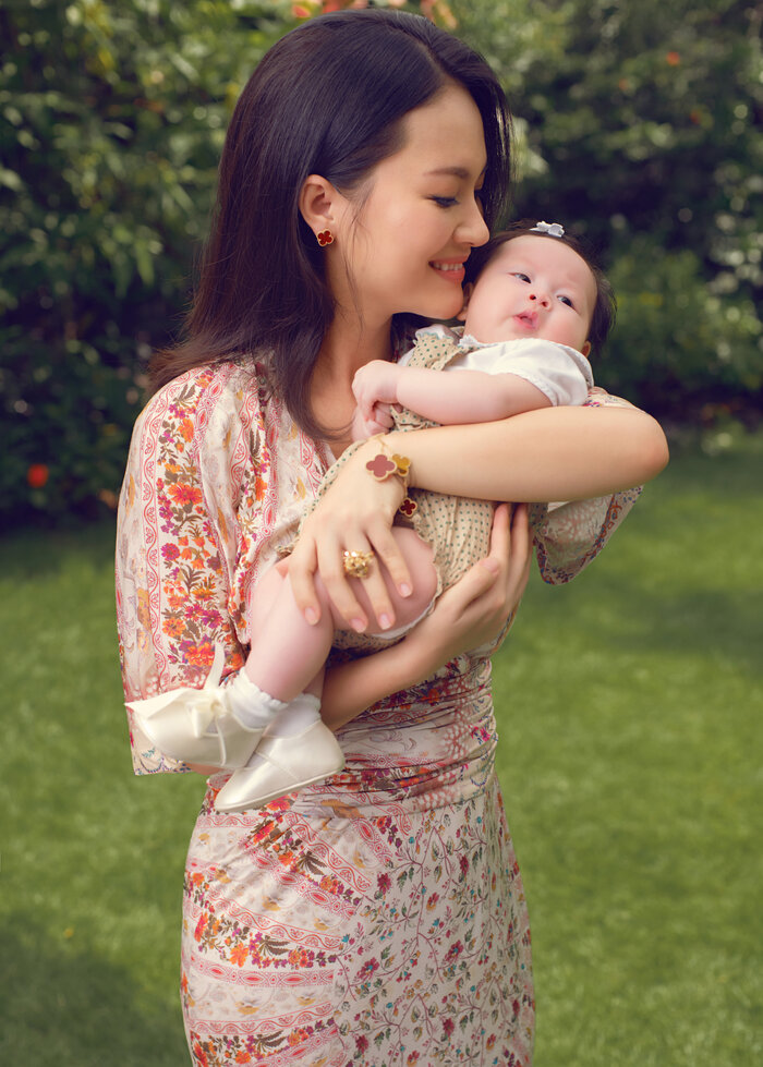 Diễn viên ‘Cánh đồng bất tận’ tiết lộ cuộc sống bận rộn với 3 nhóc tì nhỏ - 7 Diễn viên ‘Cánh đồng bất tận’ tiết lộ cuộc sống bận rộn với 3 nhóc tì nhỏ - 7