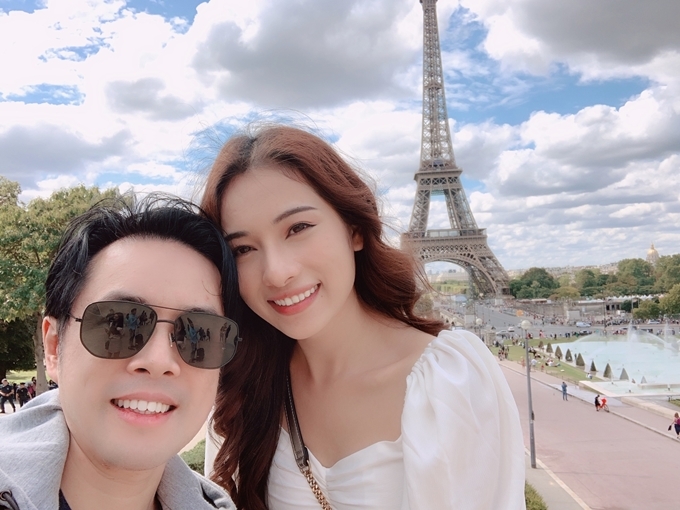 Sau Hồ Ngọc Hà, showbiz Việt tiếp tục đón nhận thêm tin vui song thai, lần này là bà xã Dương Khắc Linh - 3 Sau Hồ Ngọc Hà, showbiz Việt tiếp tục đón nhận thêm tin vui song thai, lần này là bà xã Dương Khắc Linh - 3