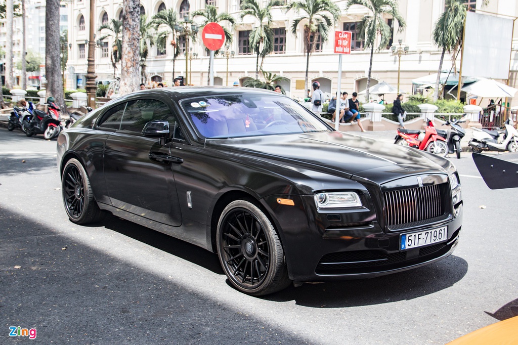 Rời ông Đặng Lê Nguyên Vũ, Rolls-Royce Wraith được lột xác ấn tượng - 4 Rời ông Đặng Lê Nguyên Vũ, Rolls-Royce Wraith được lột xác ấn tượng - 4