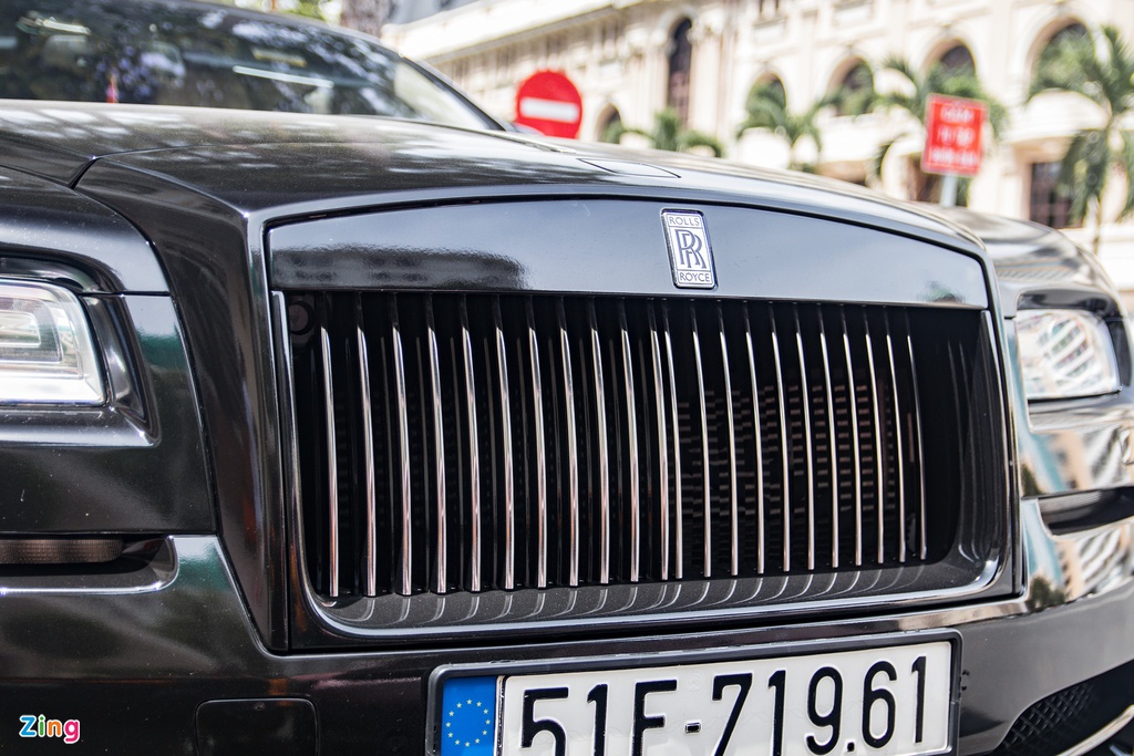 Rời ông Đặng Lê Nguyên Vũ, Rolls-Royce Wraith được lột xác ấn tượng - 3 Rời ông Đặng Lê Nguyên Vũ, Rolls-Royce Wraith được lột xác ấn tượng - 3