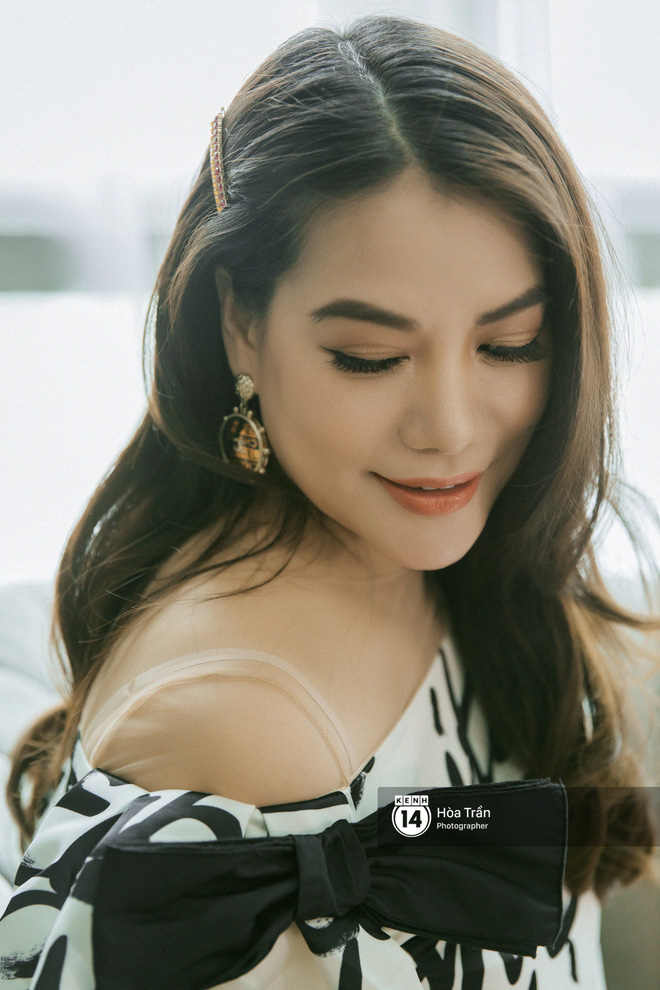 Nghe Trương Ngọc Ánh kể chuyện cuộc đời, tin đồn tình cảm hậu 'sóng gió', và lời chúc Kim Lý - Hà Hồ có song thai - 9 Nghe Trương Ngọc Ánh kể chuyện cuộc đời, tin đồn tình cảm hậu 'sóng gió', và lời chúc Kim Lý - Hà Hồ có song thai - 9