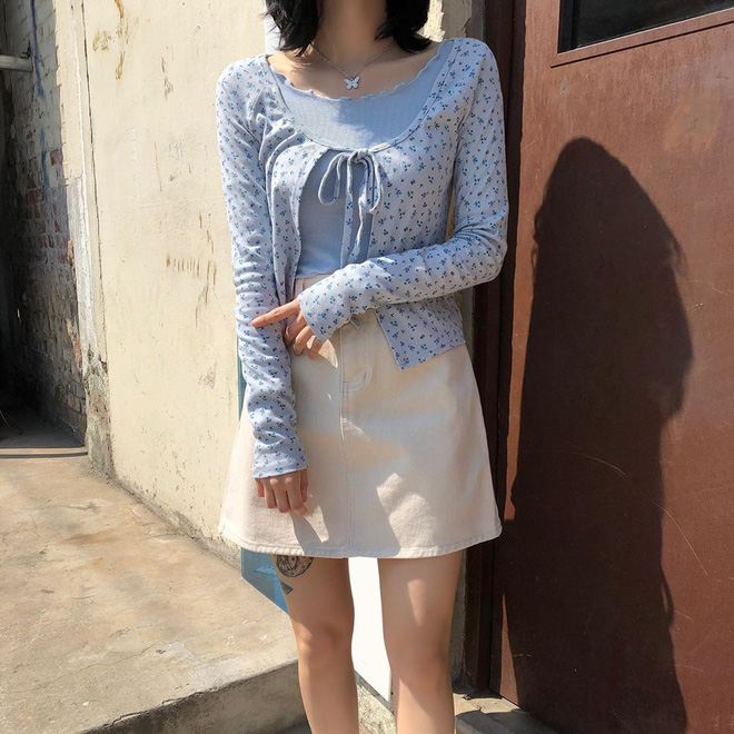 5 kiểu mix đồ giúp bạn có phong cách thập niên 90 sành điệu giống Jennie, Lisa, diện theo thì style chỉ có sang xịn trở lên - 14 5 kiểu mix đồ giúp bạn có phong cách thập niên 90 sành điệu giống Jennie, Lisa, diện theo thì style chỉ có sang xịn trở lên - 14