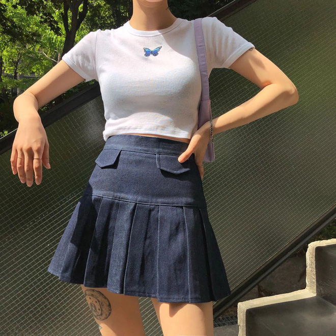 5 kiểu mix đồ giúp bạn có phong cách thập niên 90 sành điệu giống Jennie, Lisa, diện theo thì style chỉ có sang xịn trở lên - 7 5 kiểu mix đồ giúp bạn có phong cách thập niên 90 sành điệu giống Jennie, Lisa, diện theo thì style chỉ có sang xịn trở lên - 7