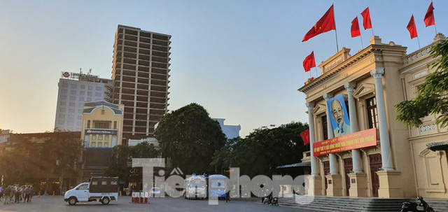 Kiểm toán chỉ ra loạt sai phạm cao ốc bỏ hoang trên 'đất vàng' Hải Phòng Kiểm toán chỉ ra loạt sai phạm cao ốc bỏ hoang trên 'đất vàng' Hải Phòng
